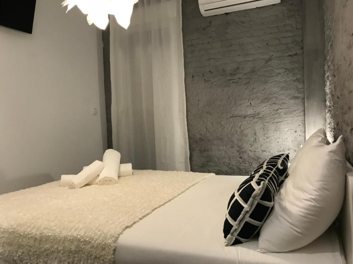 Pequeño alojamiento con Mini Piscina temperatura ambiente - WIFI Free Valencia Exterior foto