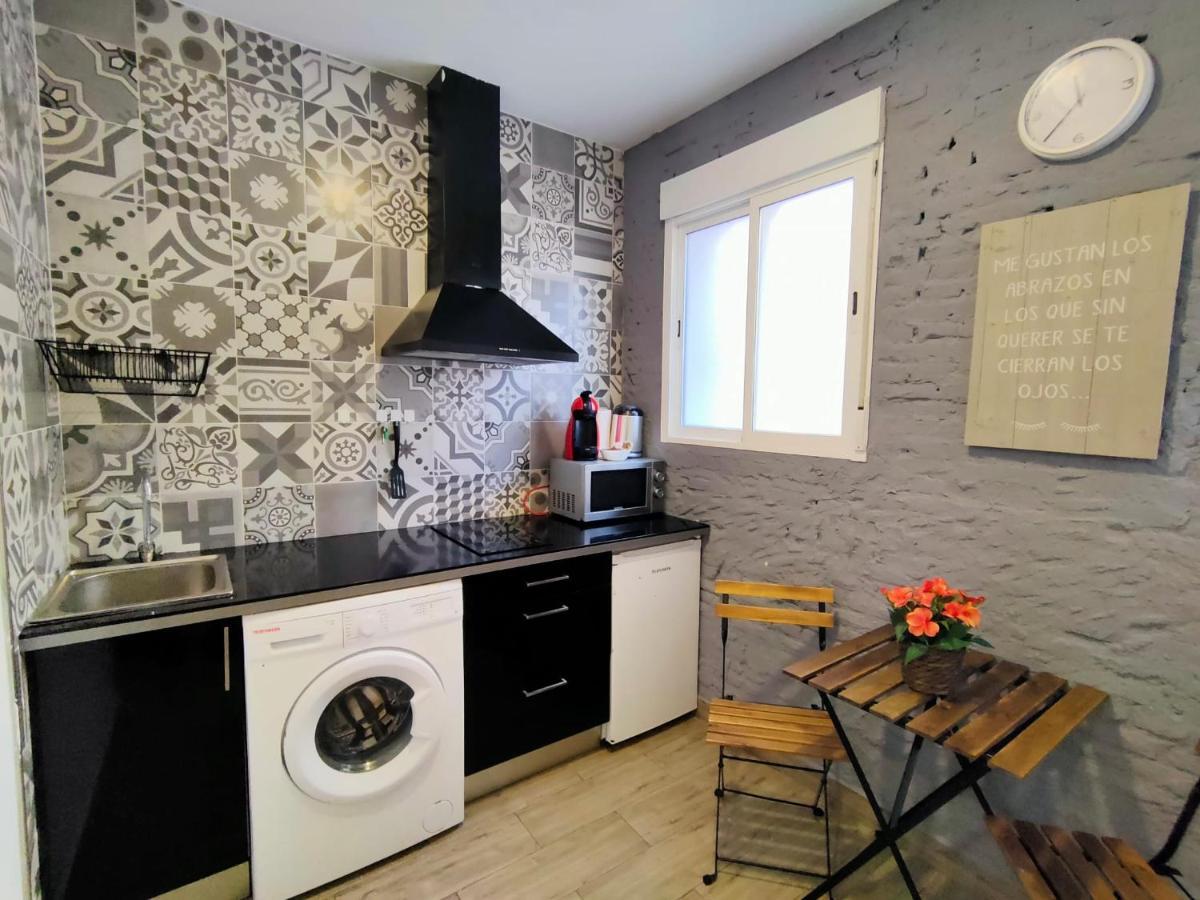 Pequeño alojamiento con Mini Piscina temperatura ambiente - WIFI Free Valencia Exterior foto