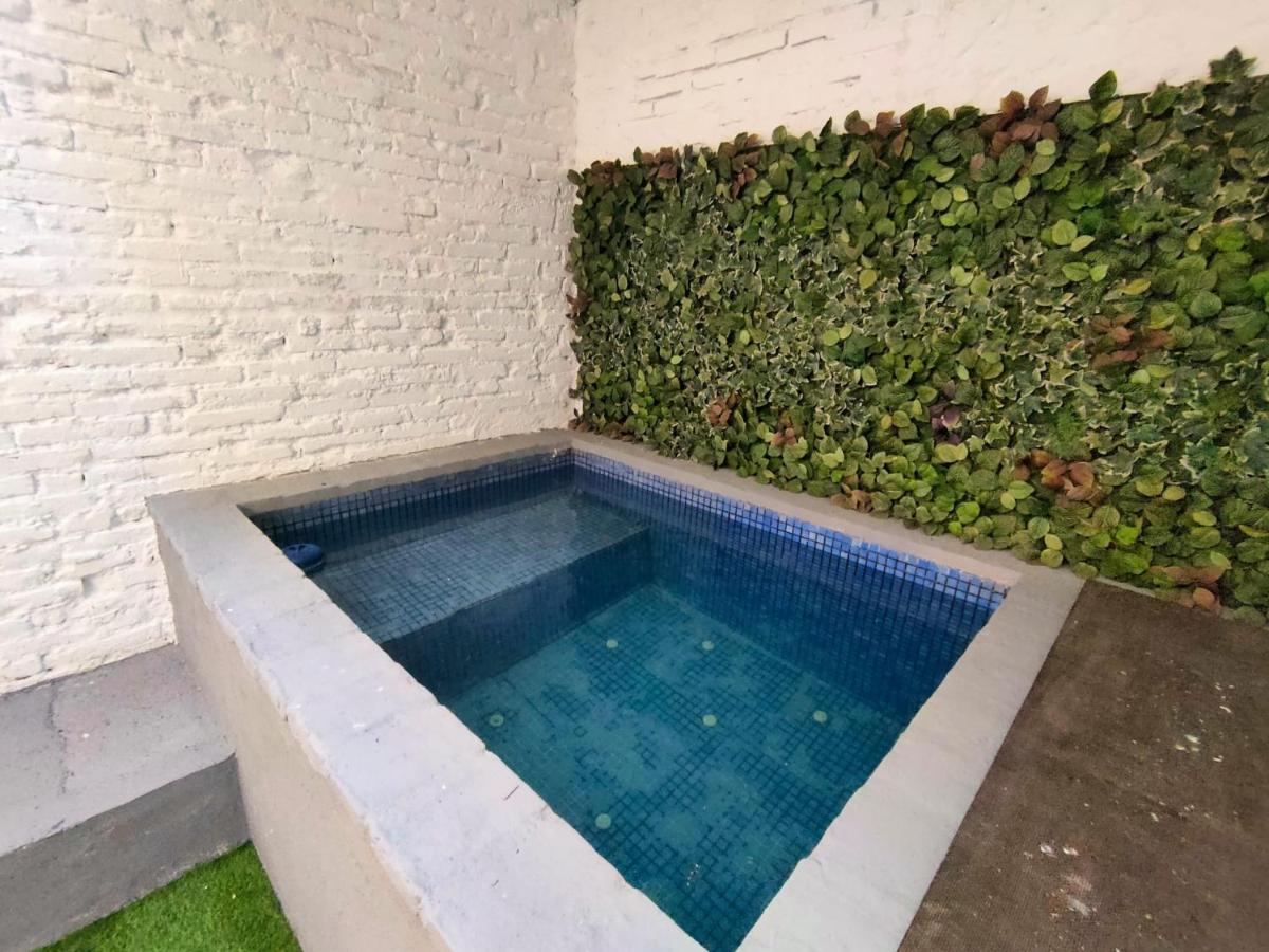 Pequeño alojamiento con Mini Piscina temperatura ambiente - WIFI Free Valencia Exterior foto