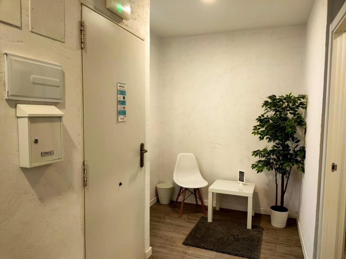 Pequeño alojamiento con Mini Piscina temperatura ambiente - WIFI Free Valencia Exterior foto