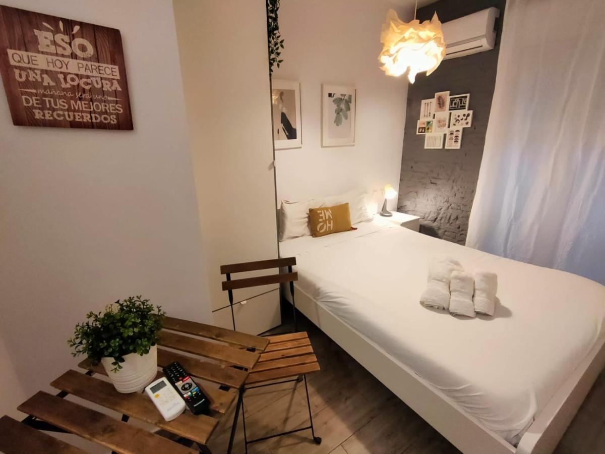 Pequeño alojamiento con Mini Piscina temperatura ambiente - WIFI Free Valencia Exterior foto
